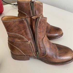 Bed Stu 100% leather boot
